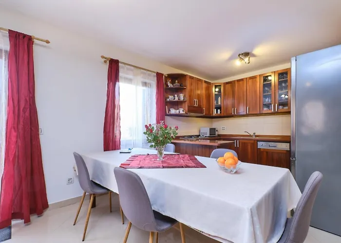 Dino 1 公寓 木洛希尼