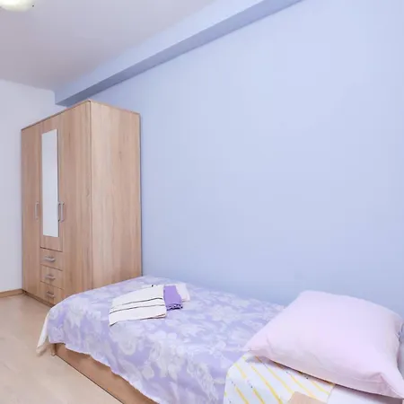 Dino 1 * Mali Lošinj