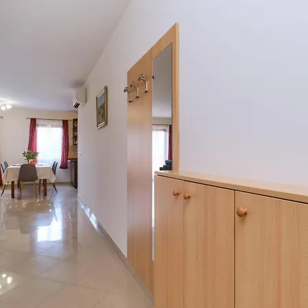 Dino 1 Apartman Mali Losinj