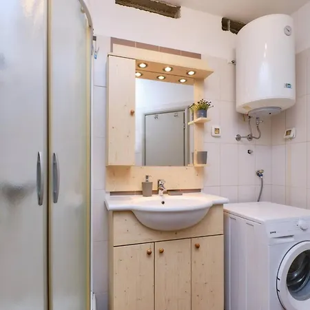 Apartman Dino 1 Mali Losinj